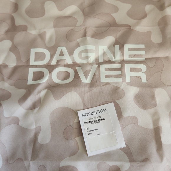 Dagne Dover Ace Neoprene Belt Bag Fanny Pack Sage Green Limited Dust Bag NWT - Picture 7 of 7